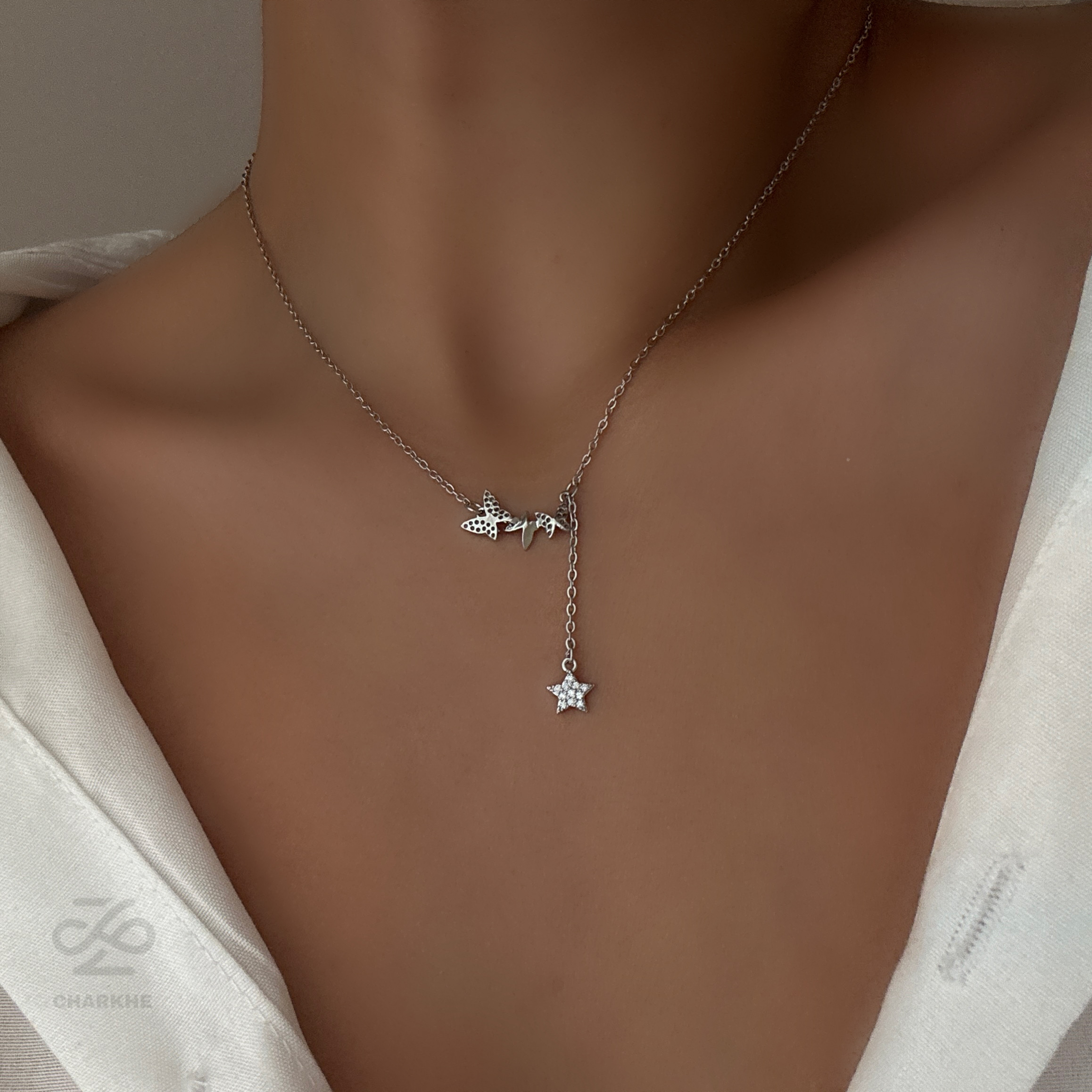 گردنبند دشت پروانه‌ها