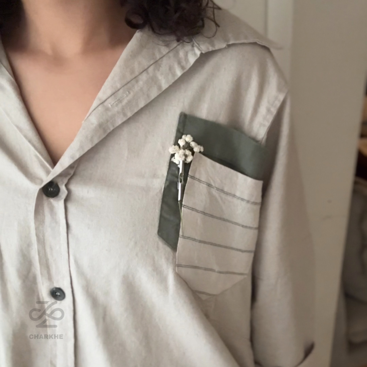 بج سینه گل تک شاخه